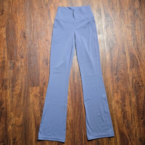 ATHLETA Transcend Slim Yoga Pant, Small, Gray - Picture 4 of 9